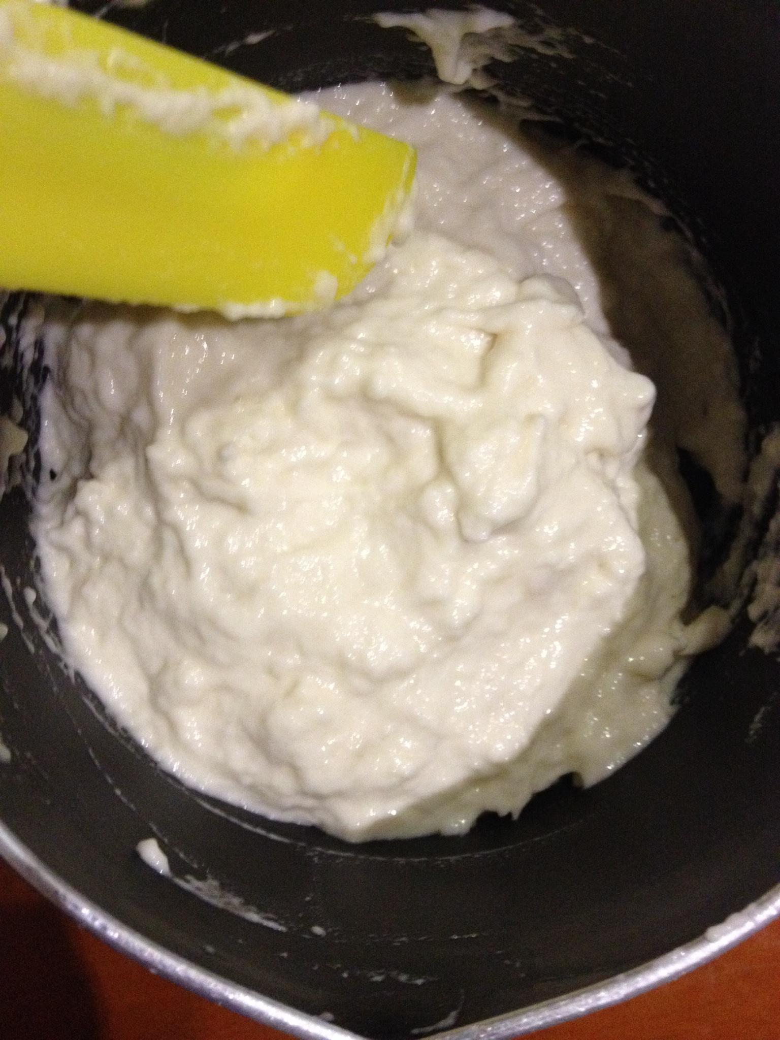 一次发酵淡奶油吐司～酵头法的做法 步骤1