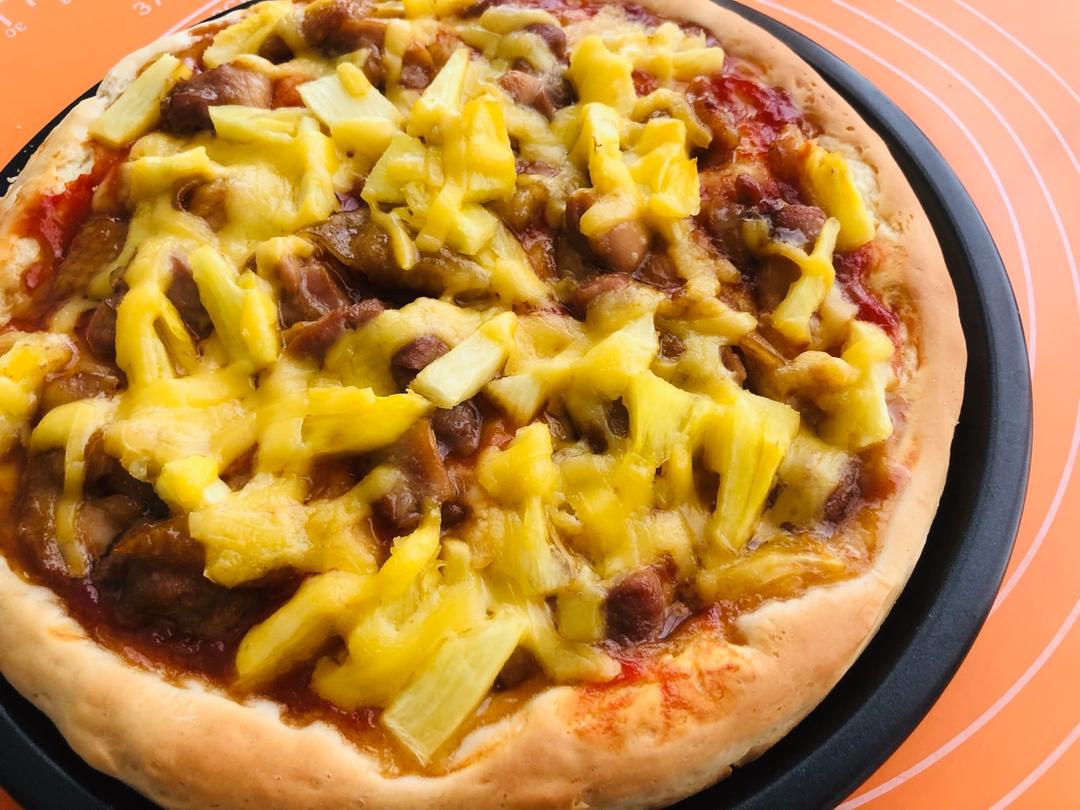 秘制菠萝丁鸡肉披萨🍕