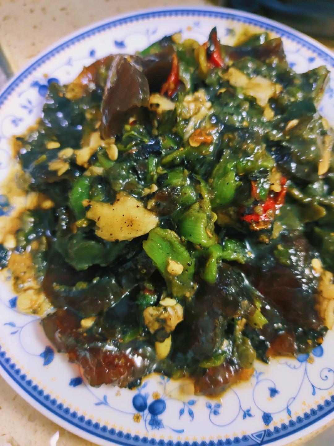 烧椒皮蛋（舌尖上的美味）