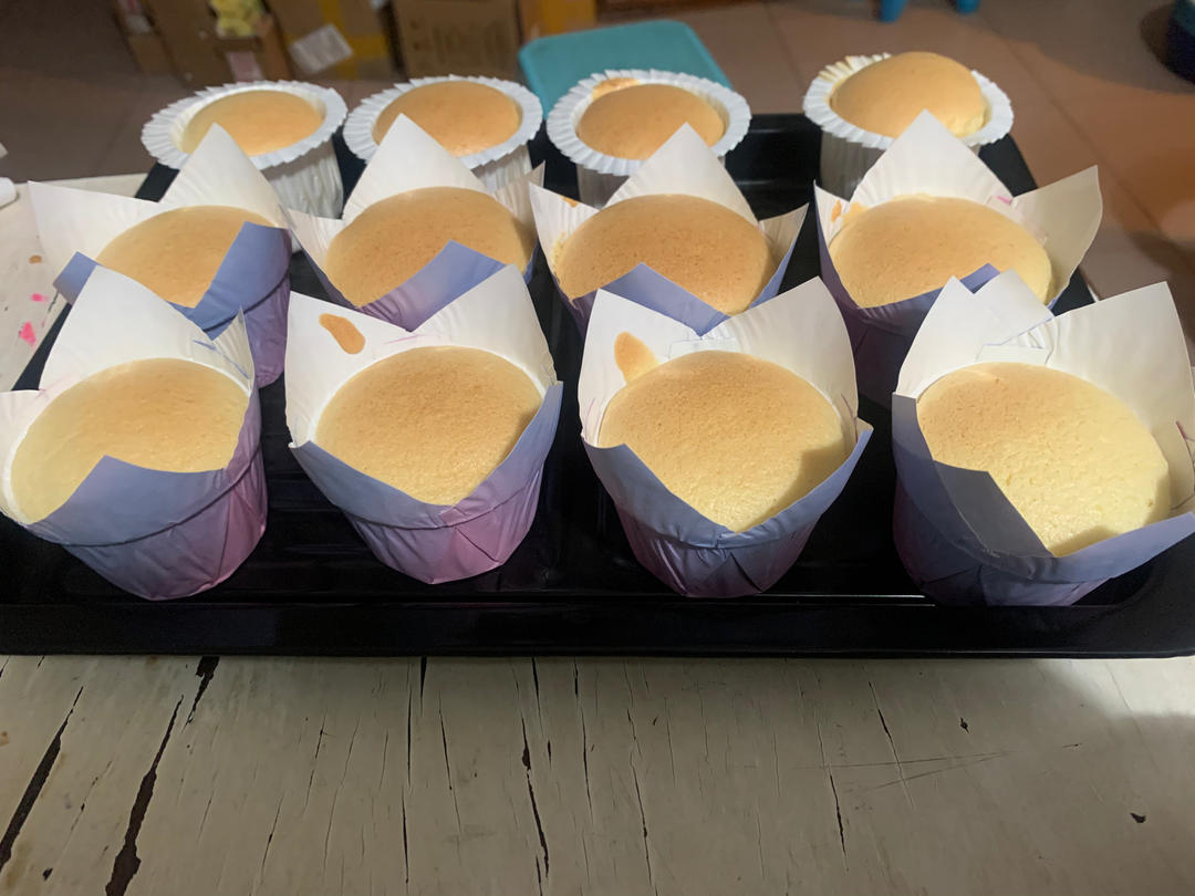 纸杯蛋糕 8寸戚风蛋糕的量
