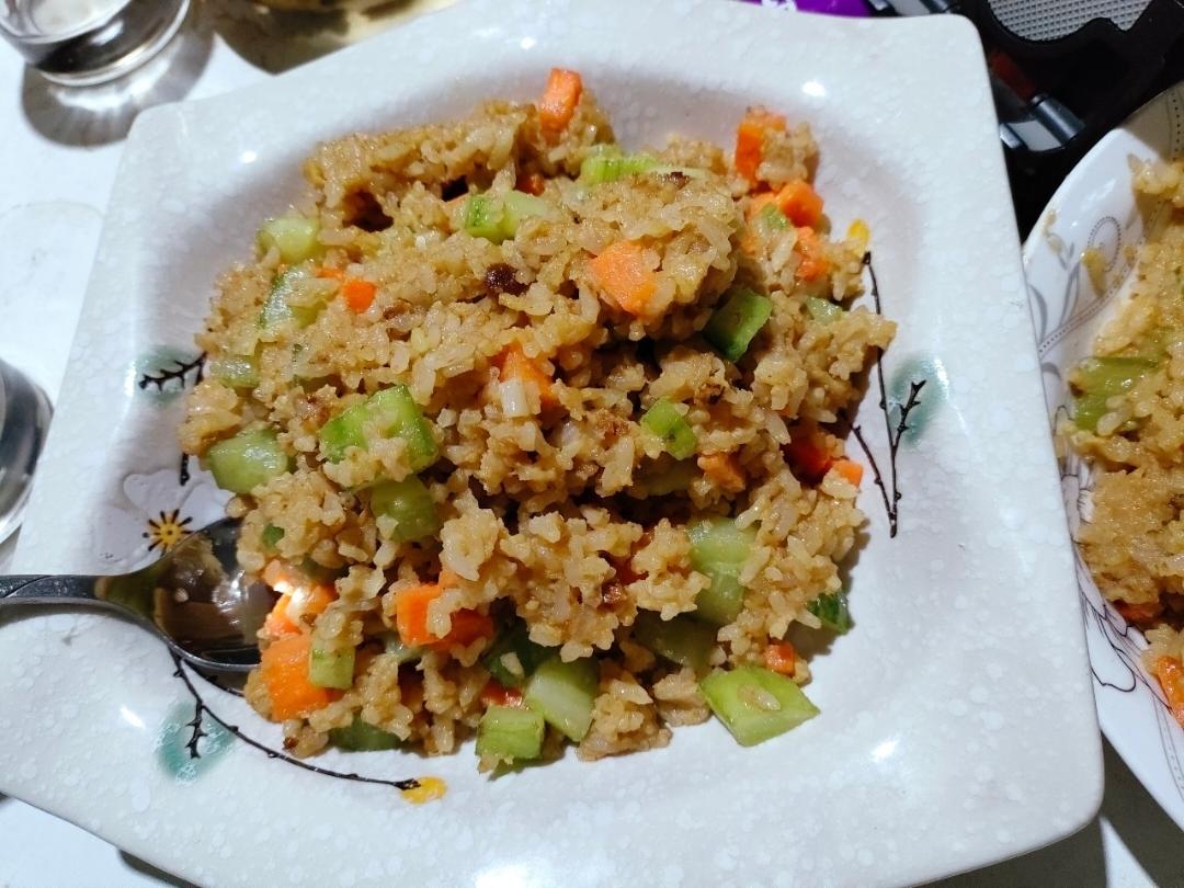 黄瓜蛋炒饭