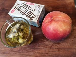 纯素 素食甜品 椰奶豆奶盖桃桃 茉莉花茶桃子饮 花茶水果饮的做法 步骤2