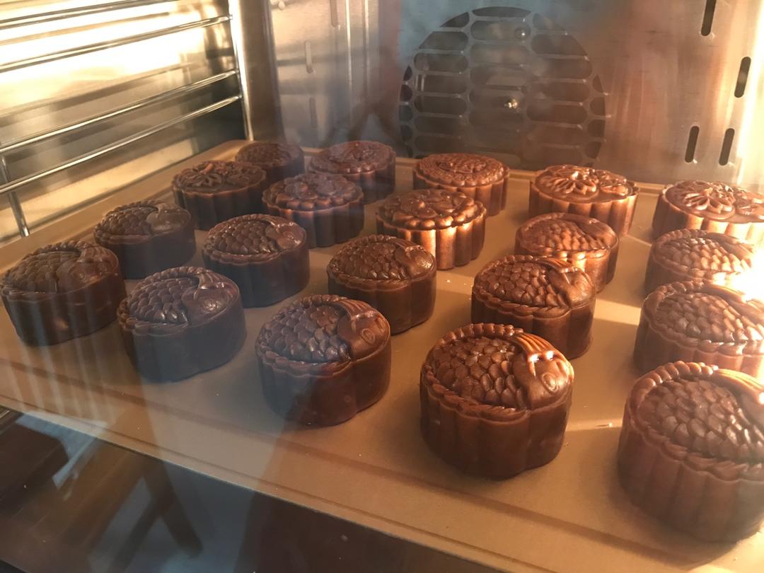 黑（红）糖月饼