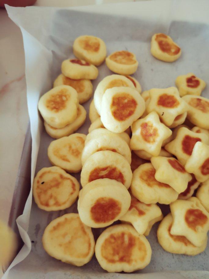 松软养胃的山药饼      （高营养低热量）