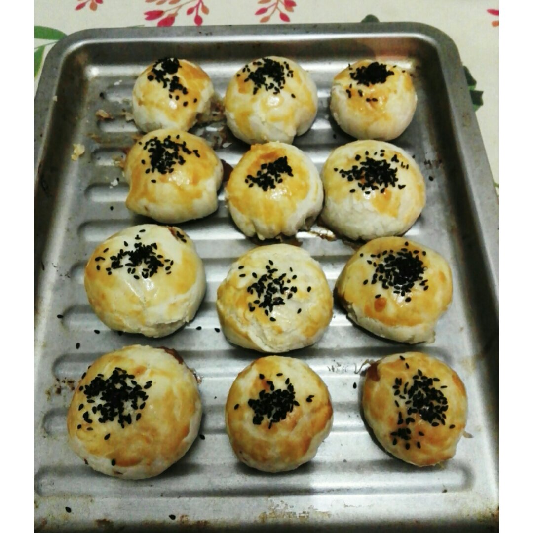 泳式鲜肉榨菜月饼