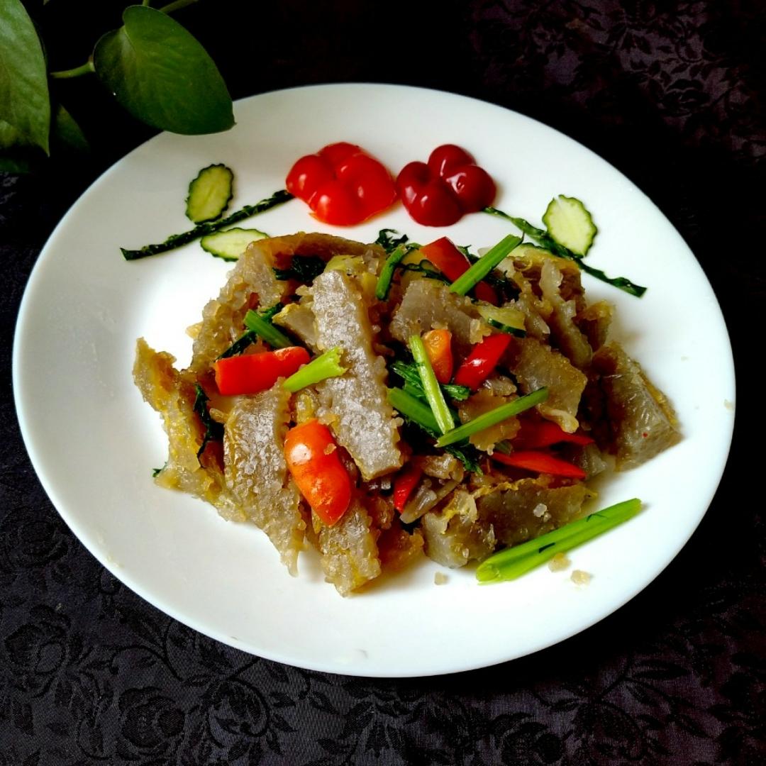 妍妍妈ada做的蒜苗炒扁剁