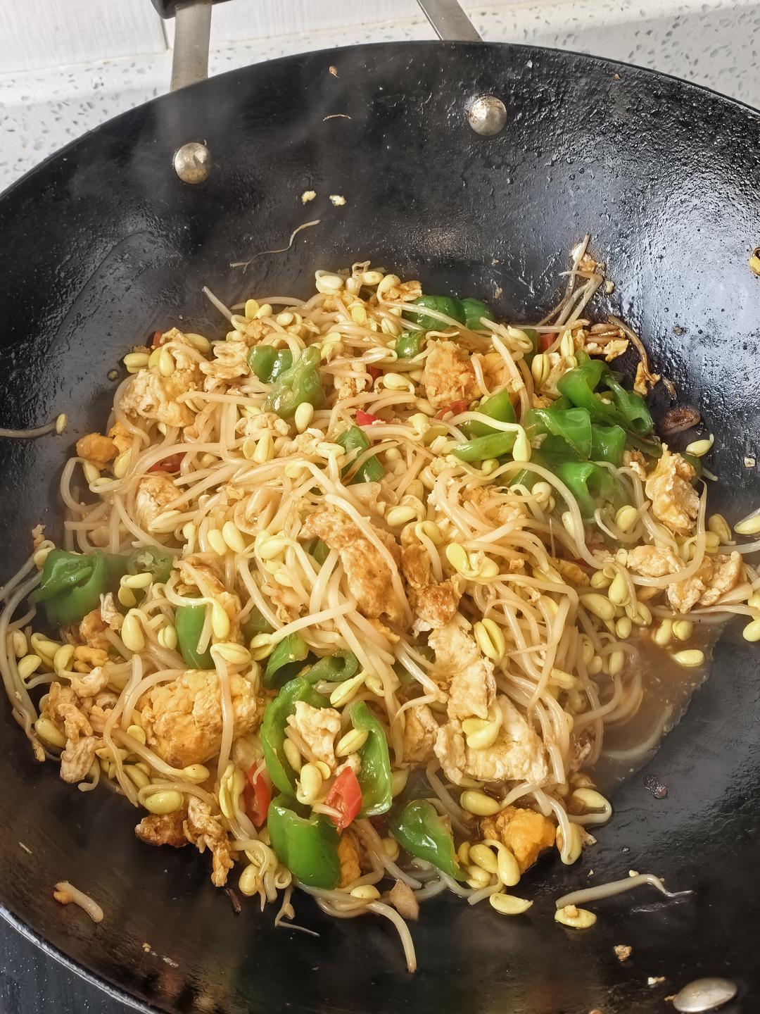 青椒豆芽炒鸡蛋（村驴老师跟练版）