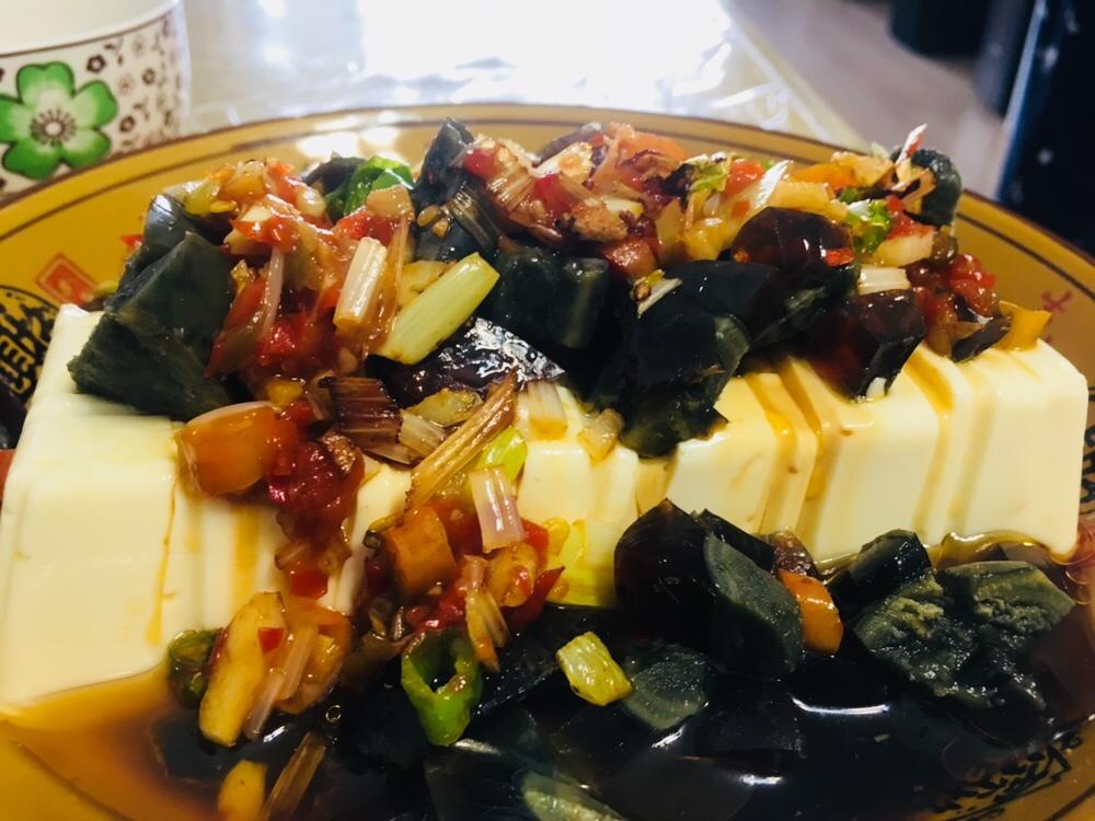 皮蛋拌豆腐（从这道菜说起，如何拌出好吃的凉拌菜）