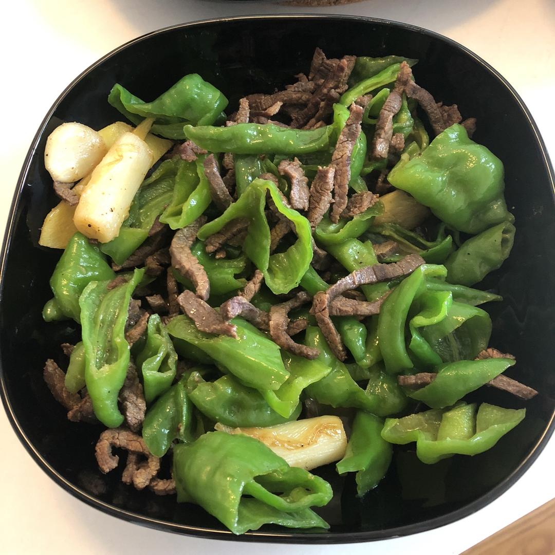 孜然青椒炒肉