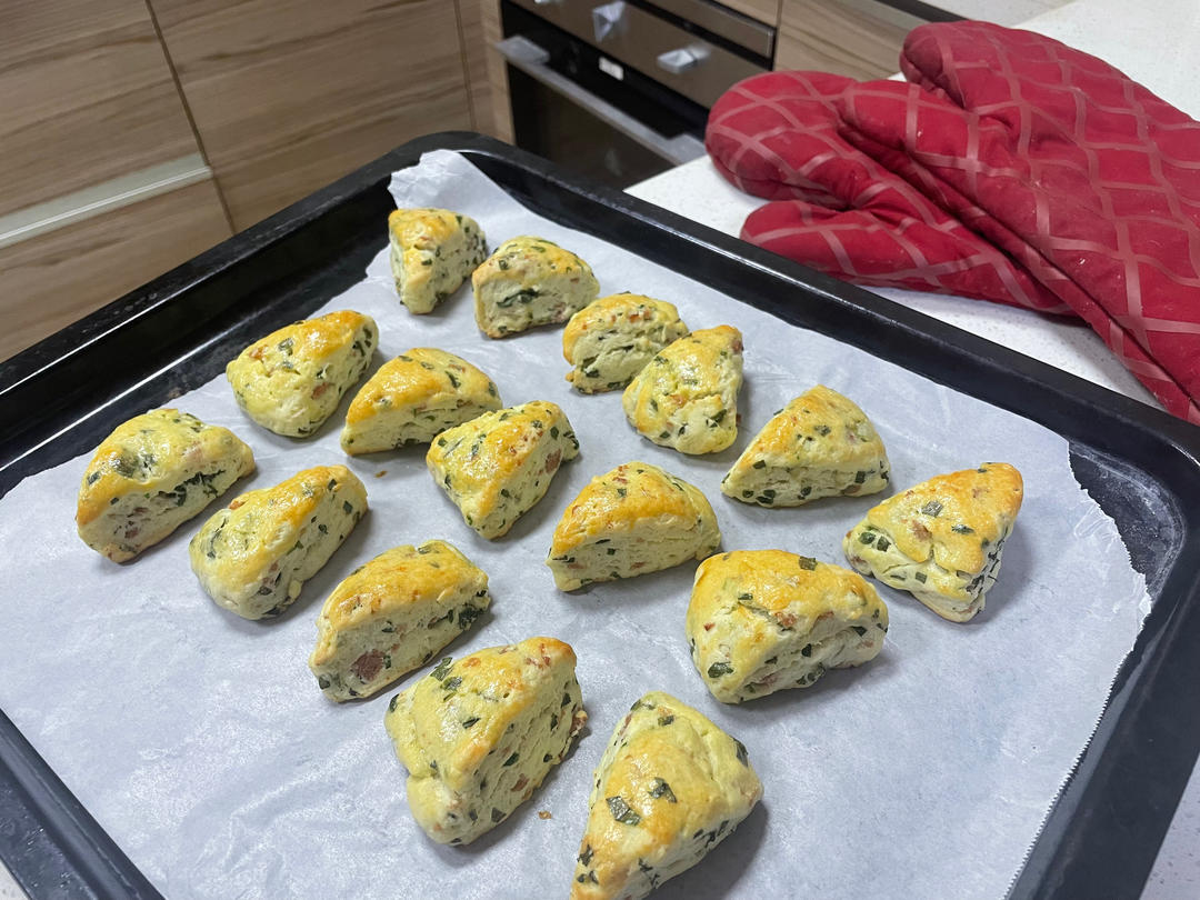听说咸味儿又好吃的点心很难得？ | 香葱奶酪司康