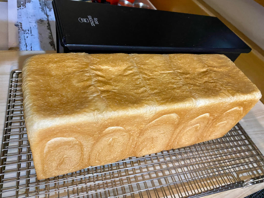 好吃到犯规的网红「生吐司」