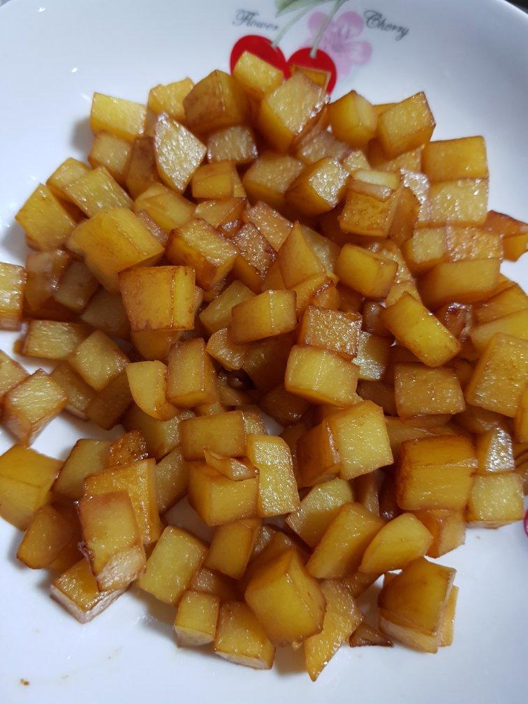 一道怎么做都好吃的干煎土豆鸡丁（红烧，咖喱，椒盐，孜然）