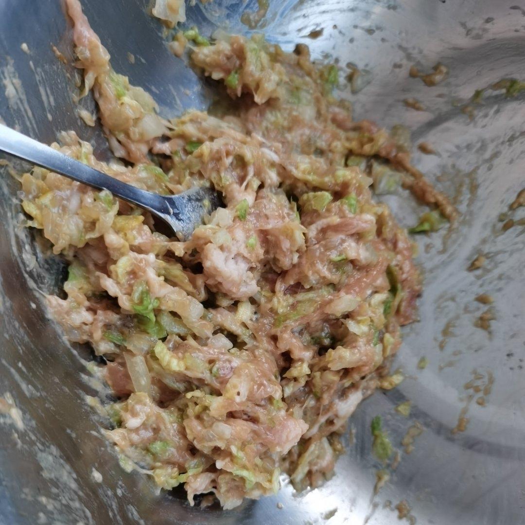 猪肉虾仁白菜水饺