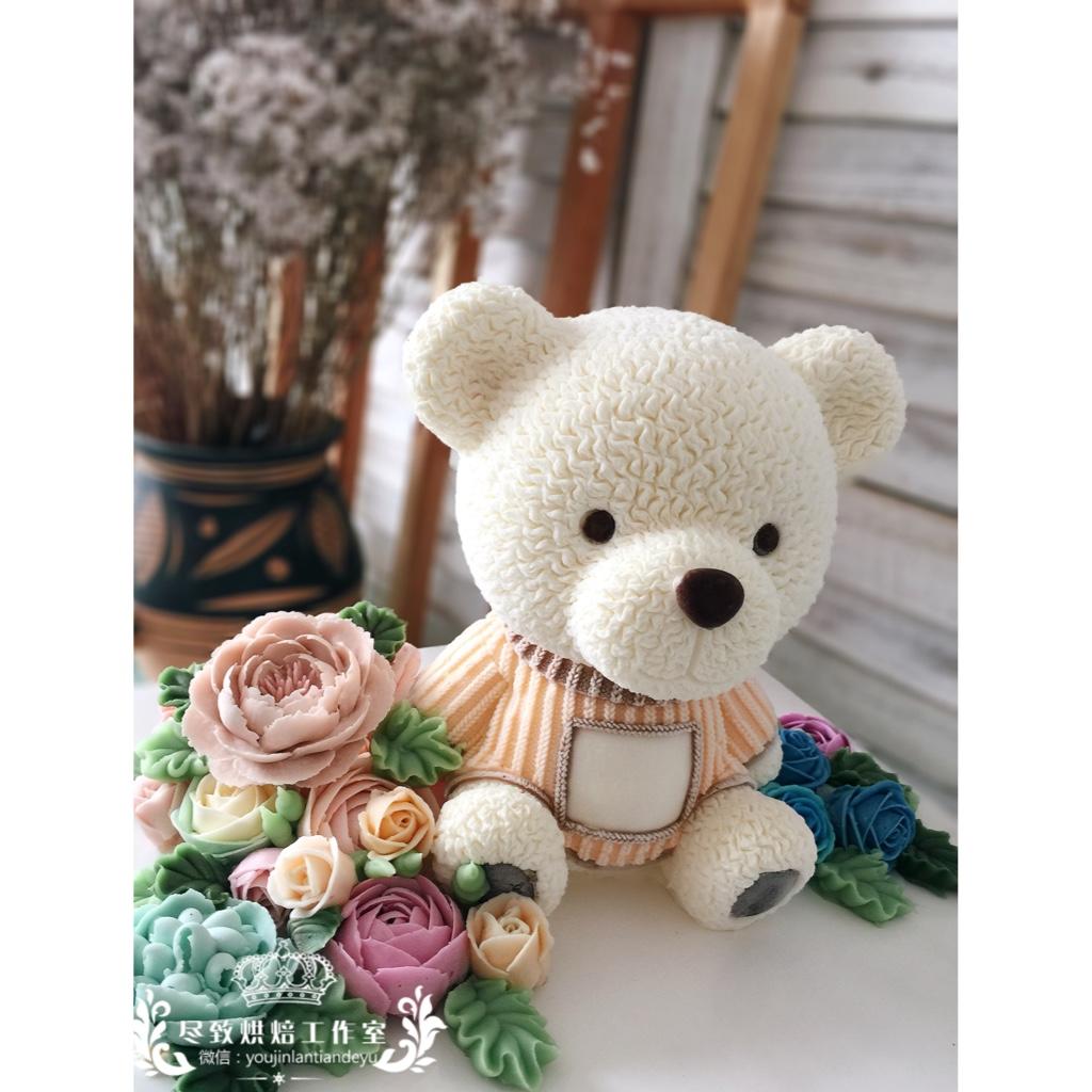 立体小熊蛋糕