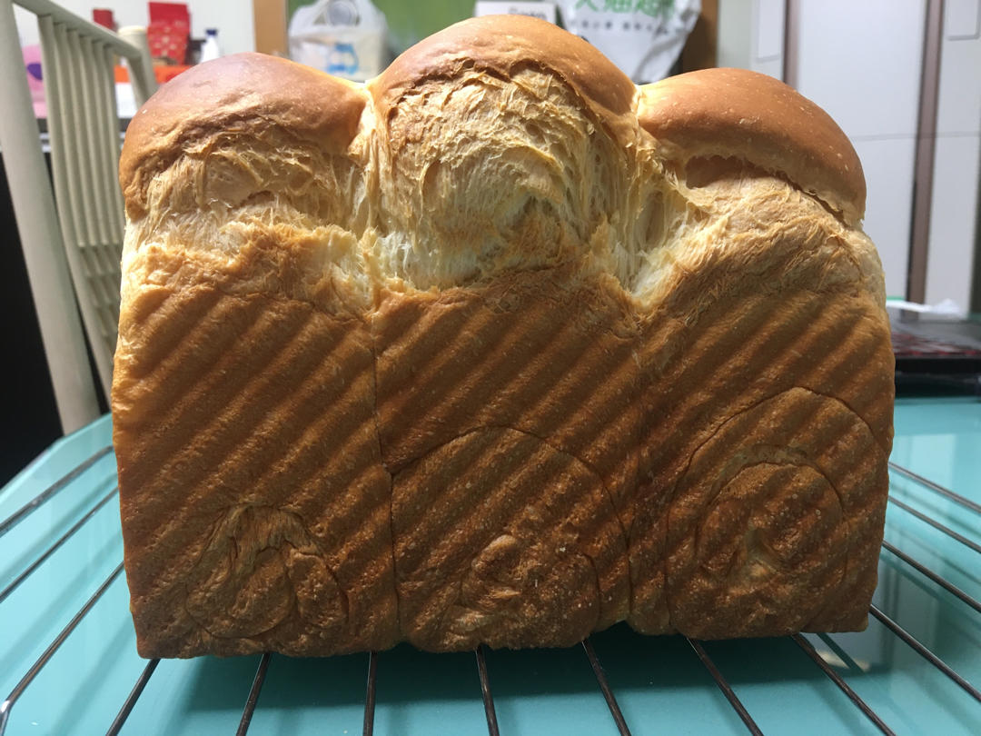 Poolish种（波兰种）吐司——不推荐不行的吐司配方