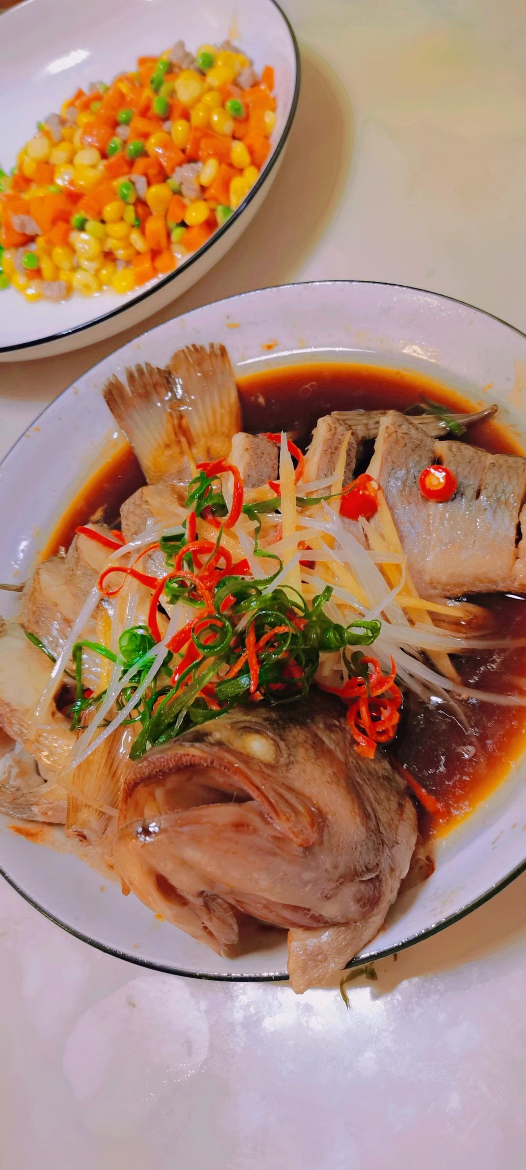 年夜饭系列之孔雀开屏清蒸鲈鱼