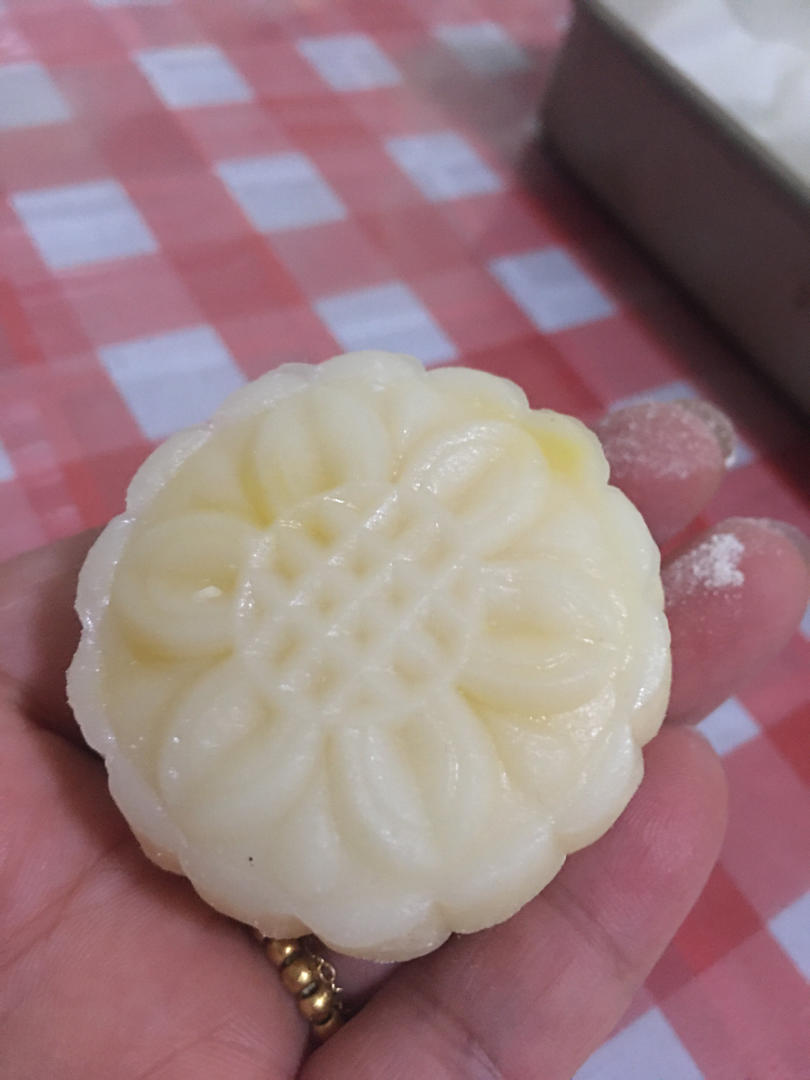 冰皮月饼(奶黄馅)