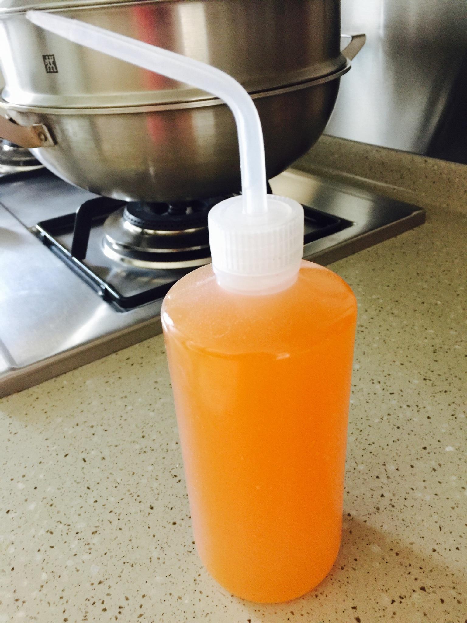 自制柑橘洗洁精的做法 步骤6