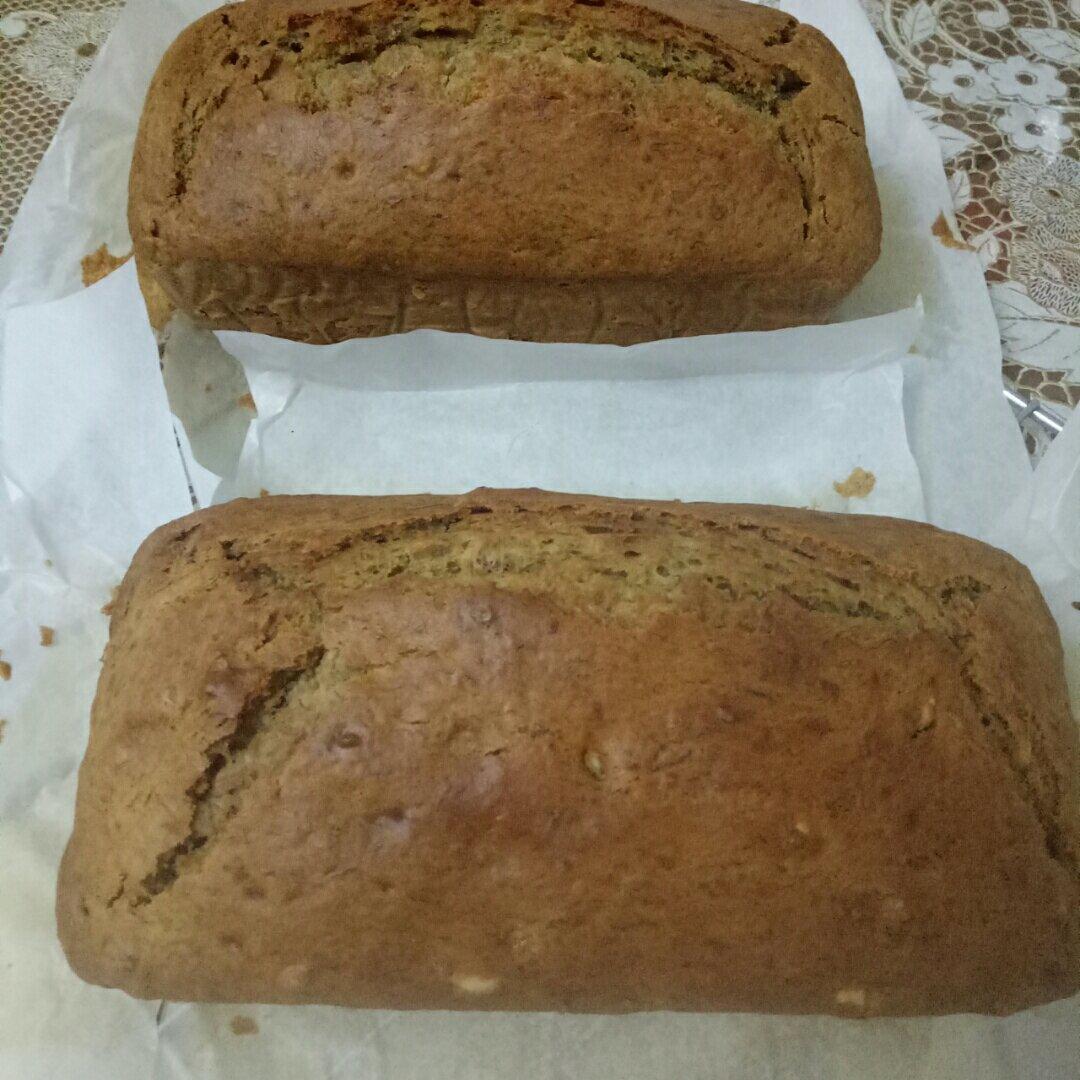 《Tinrry+》健康快手的香蕉核桃蛋糕