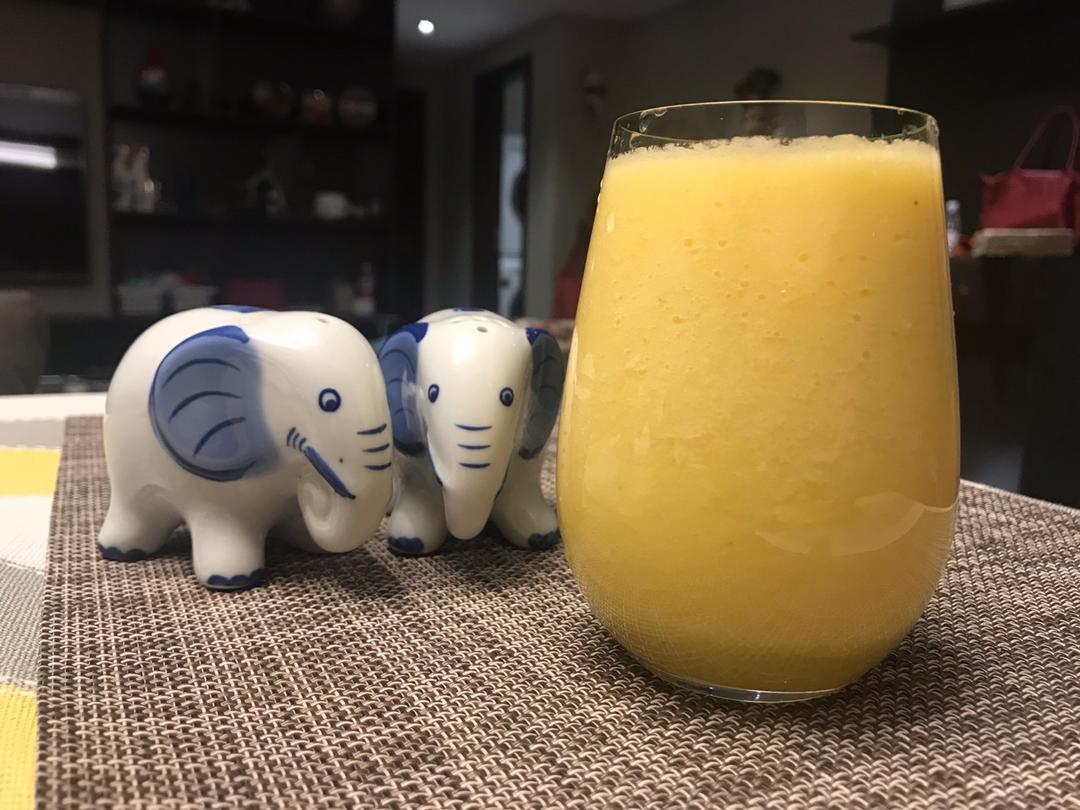 菠萝雪梨汁