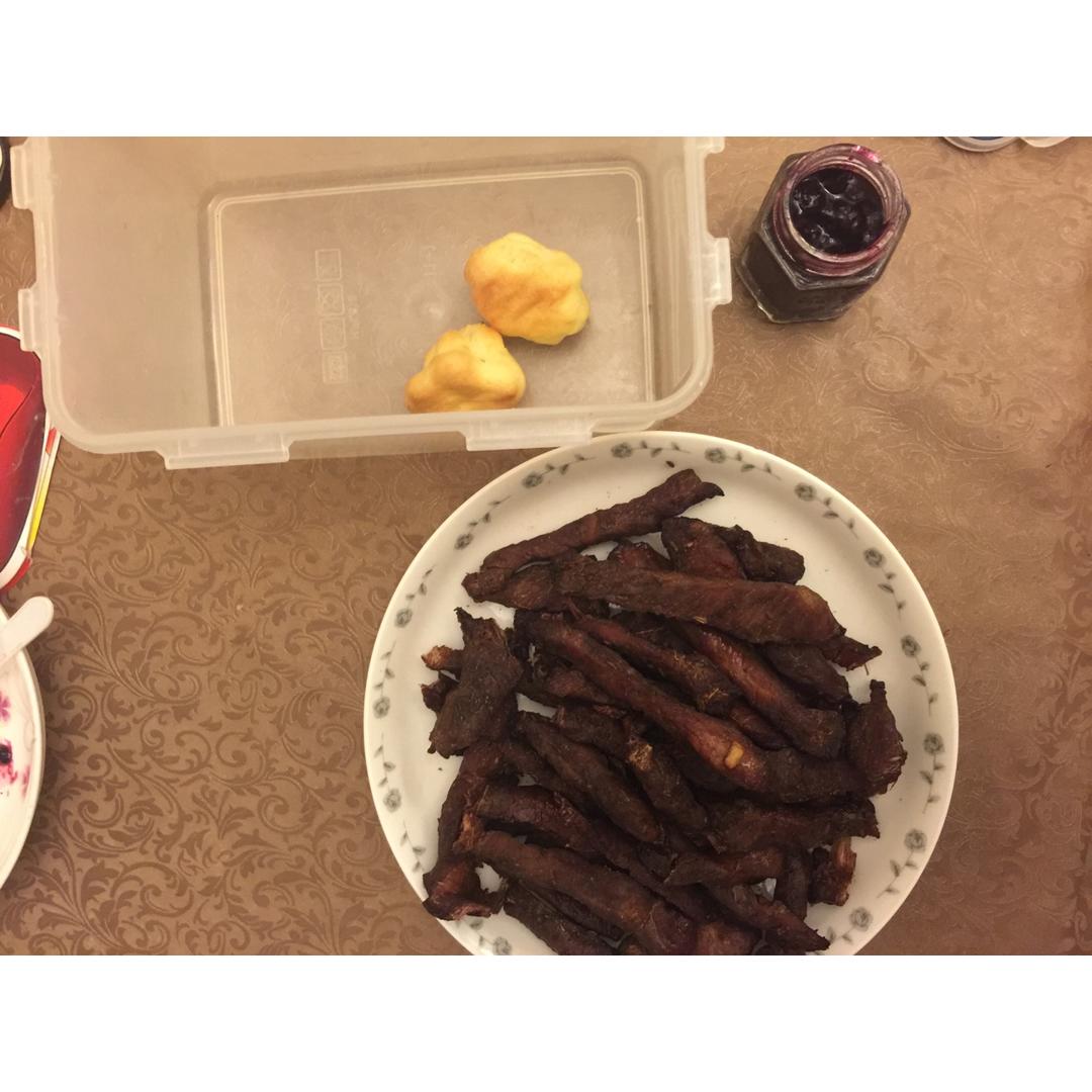 好吃的不要不要的风干牛肉干