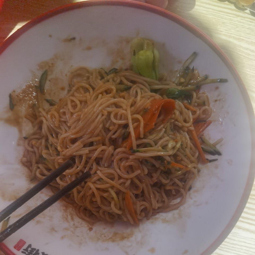 芝麻酱拌米粉（芝麻酱拌料配方）