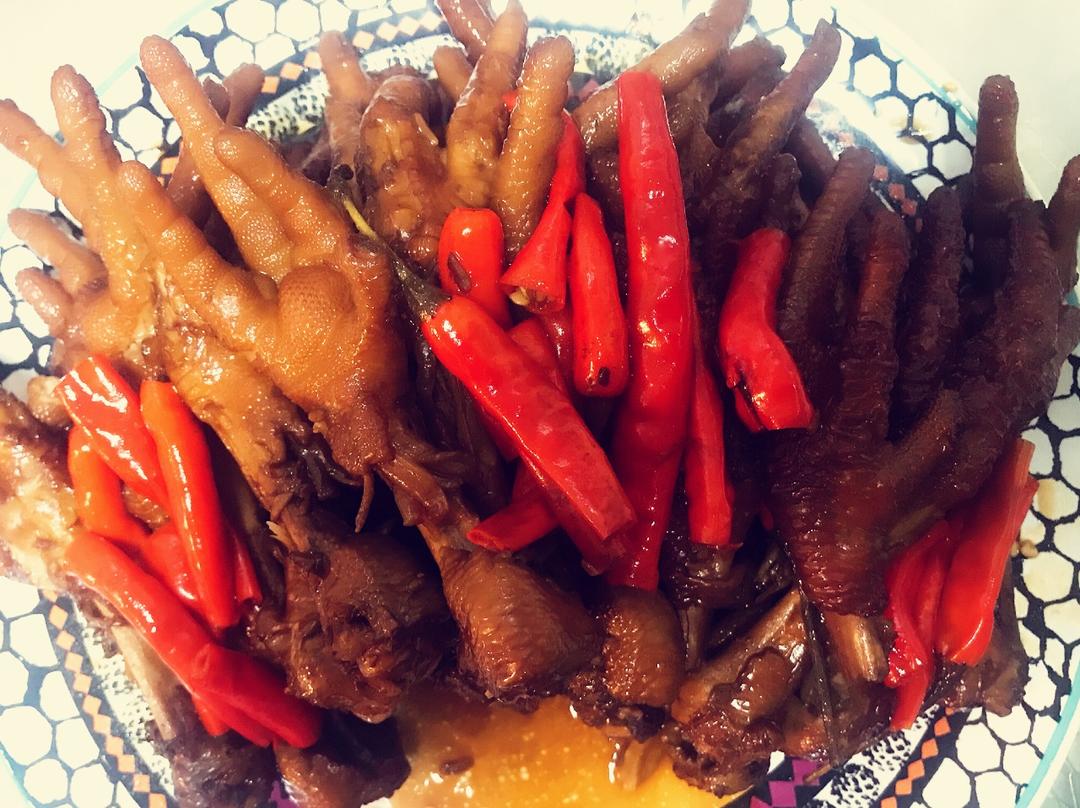 香辣烧鸡爪