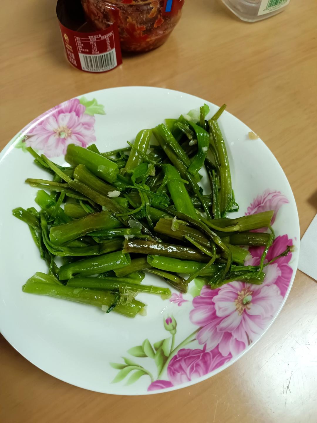 清炒空心菜