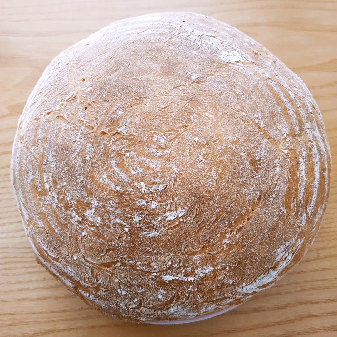 藤篮乡村面包