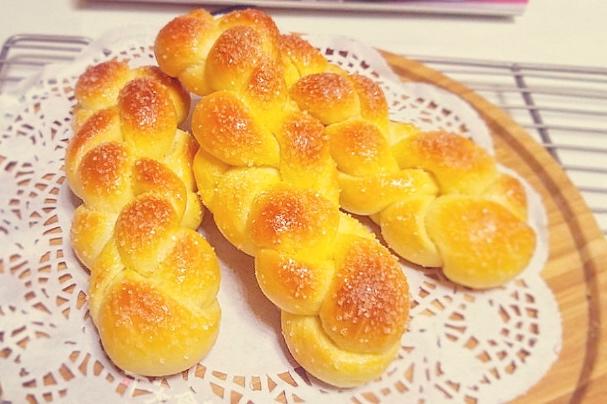 砂糖麻花面包（两股辫子）