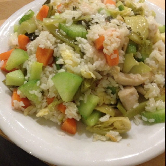 酸菜蛋炒饭