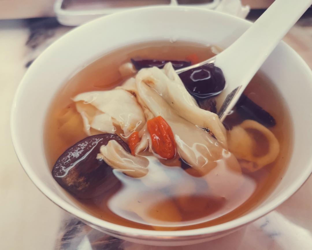 滋补 花胶红枣枸杞