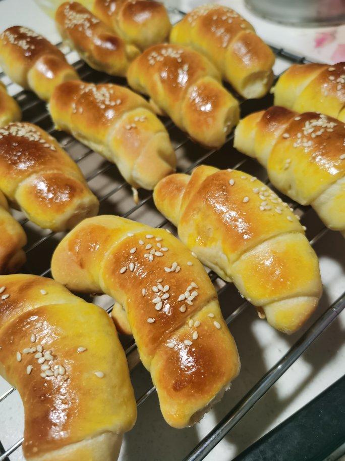 手揉小小牛角包🥐（牛奶面包配方）