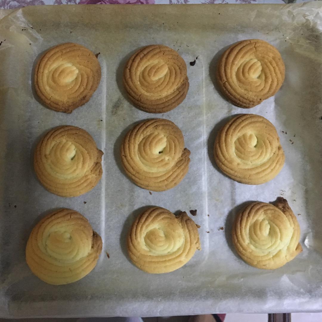 入口即溶的黄油曲奇 Butter cookies