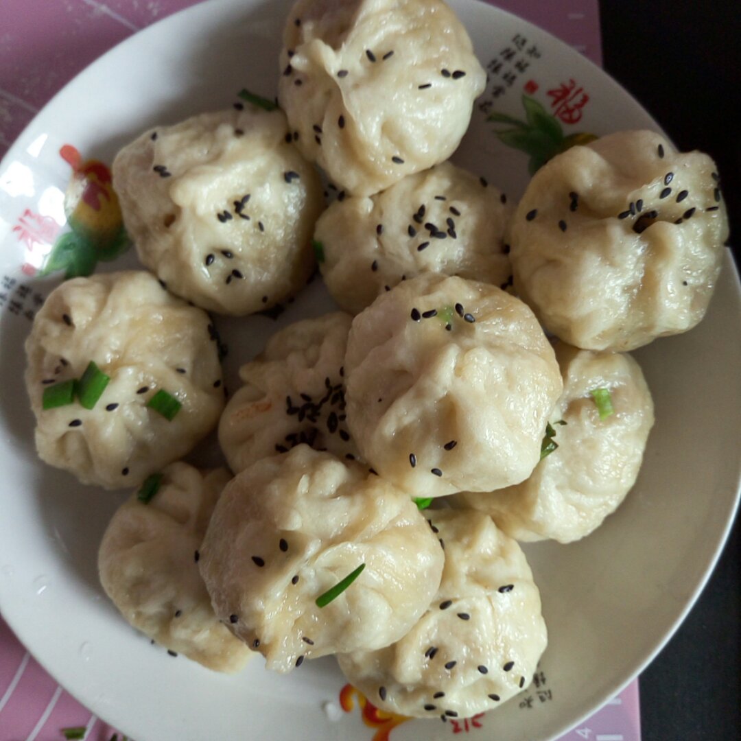 鲜虾猪肉生煎包（一定要看视频哟~）