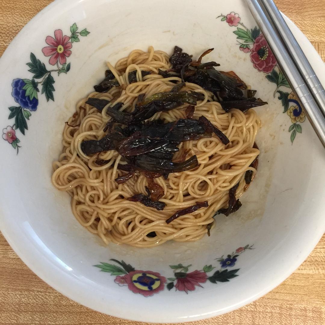 葱油拌面Spring Onion Noodles