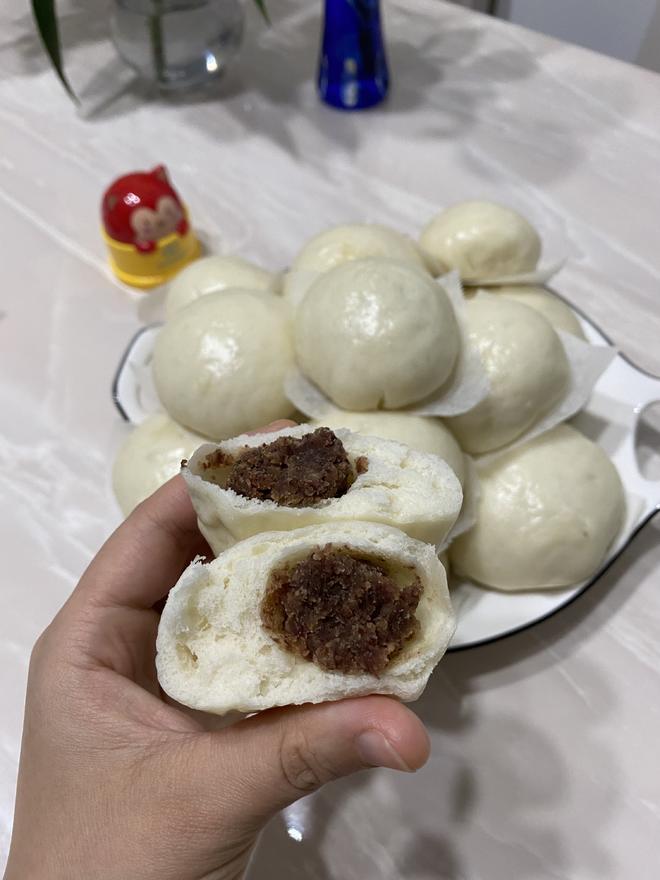 香甜软糯的豆沙包（东菱面包机和面，含豆沙制作方法）的做法