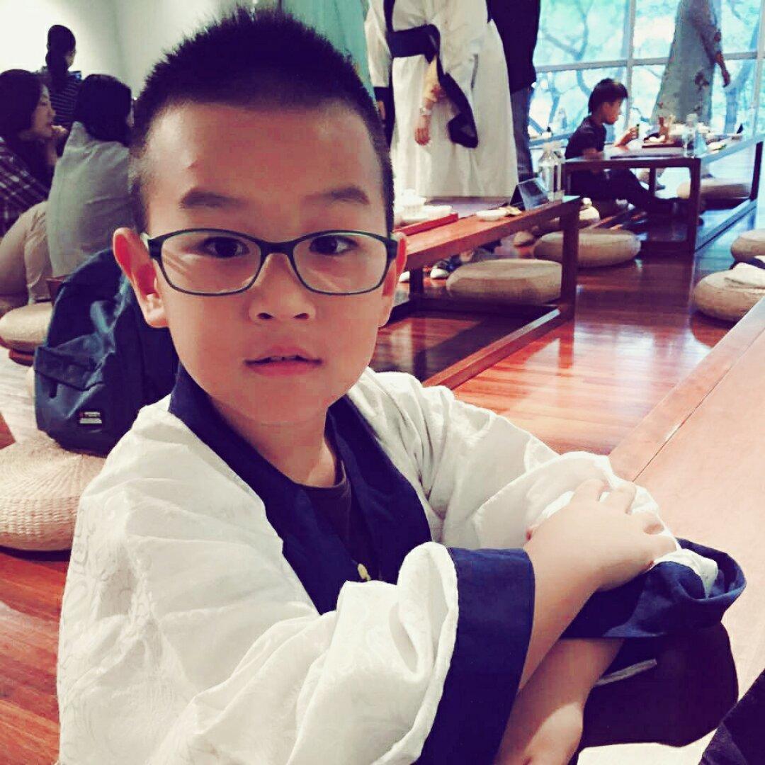 张张和罗小般