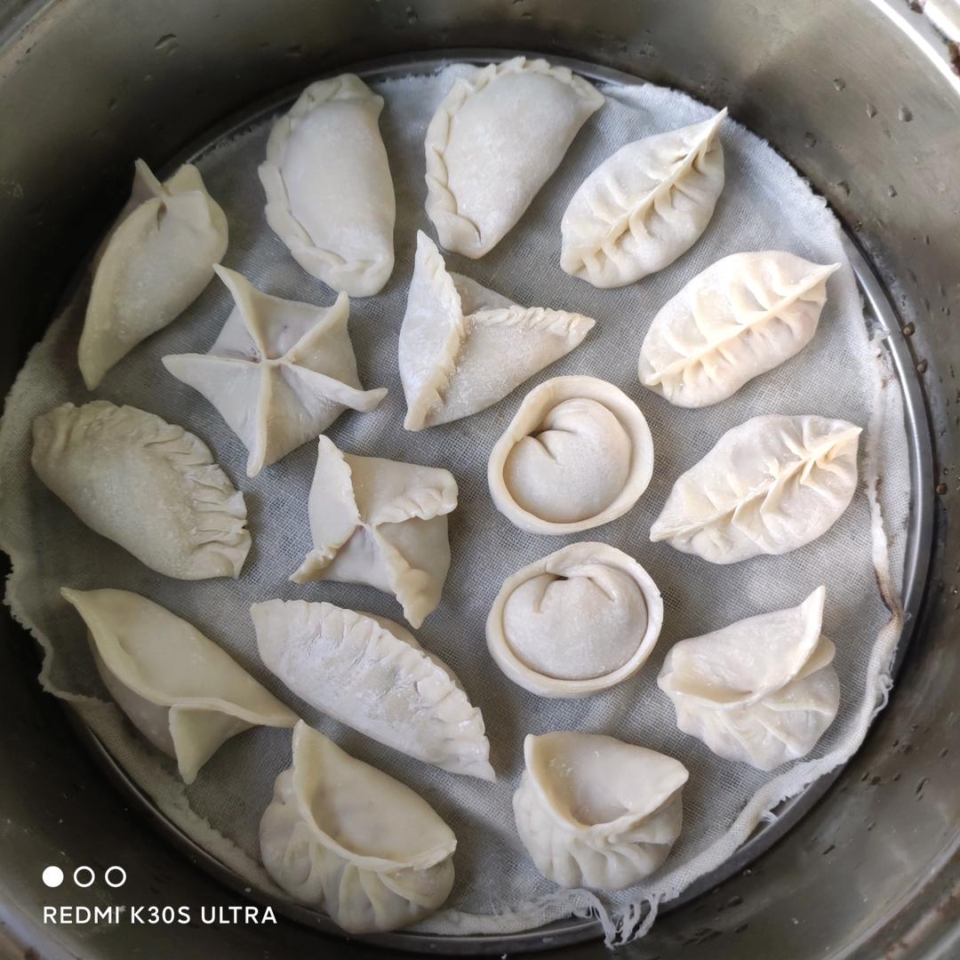 鲜肉饺子 饺子馅 饺子皮（附16种包法）
