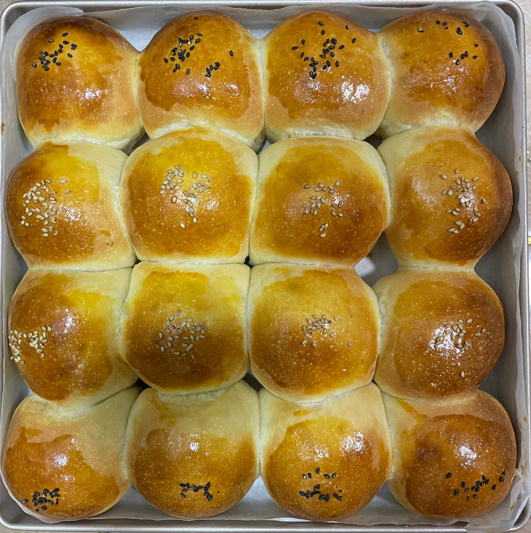 淡奶油餐包（豆沙馅）