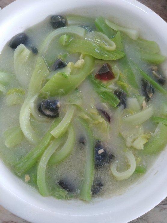 皮蛋芥菜汤