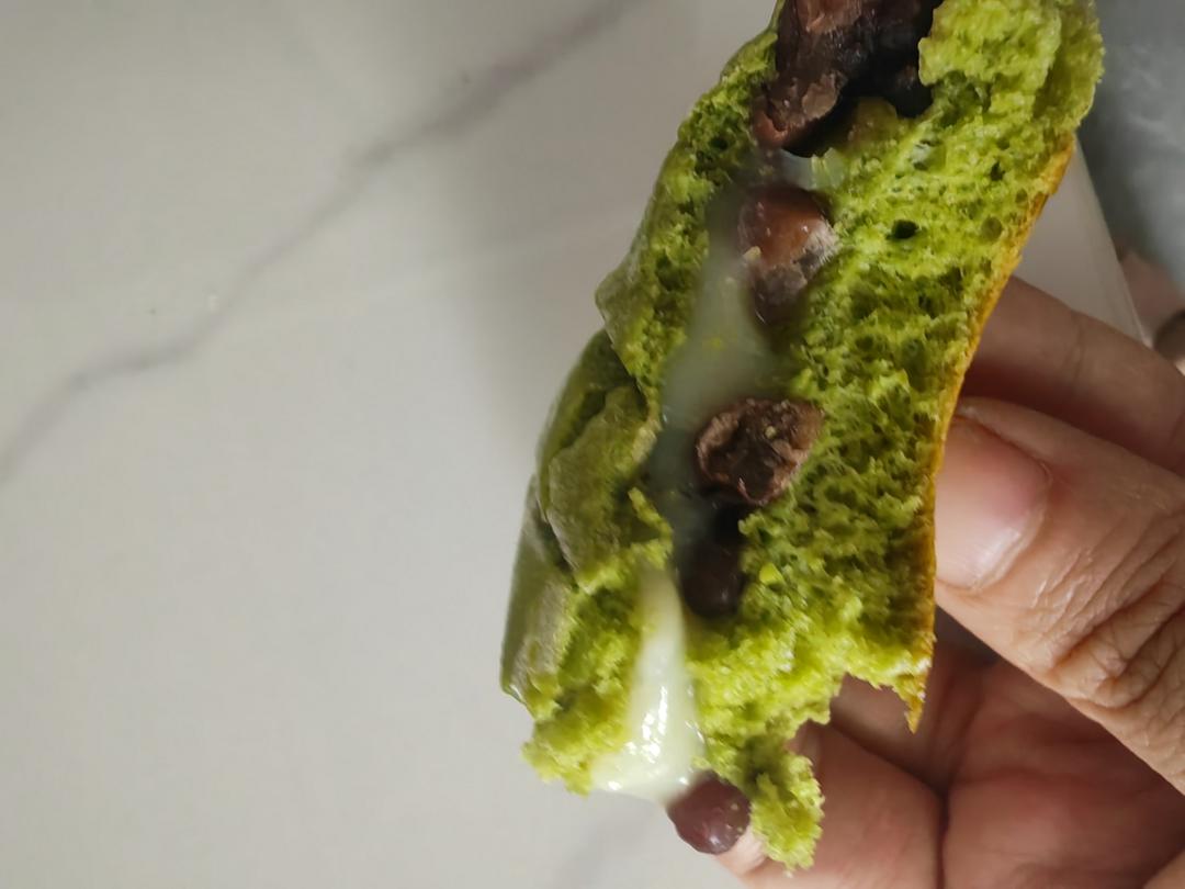 抹茶蜜豆乳酪软欧