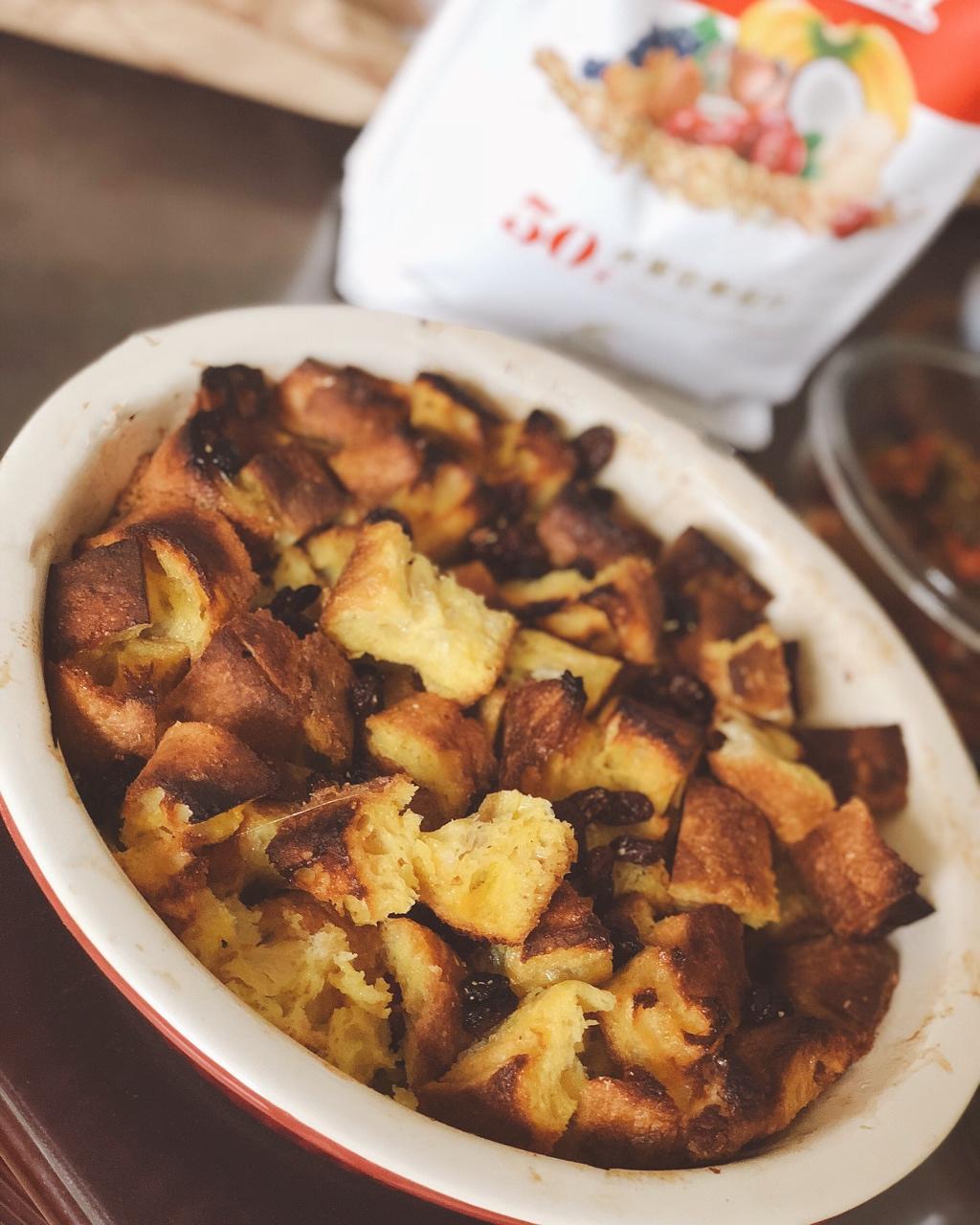 硬法棍的救星，，蛋奶法棍布丁