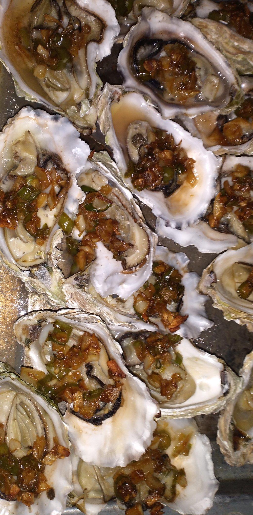 好好吃饭做的蒜蓉烤生蚝烤箱版