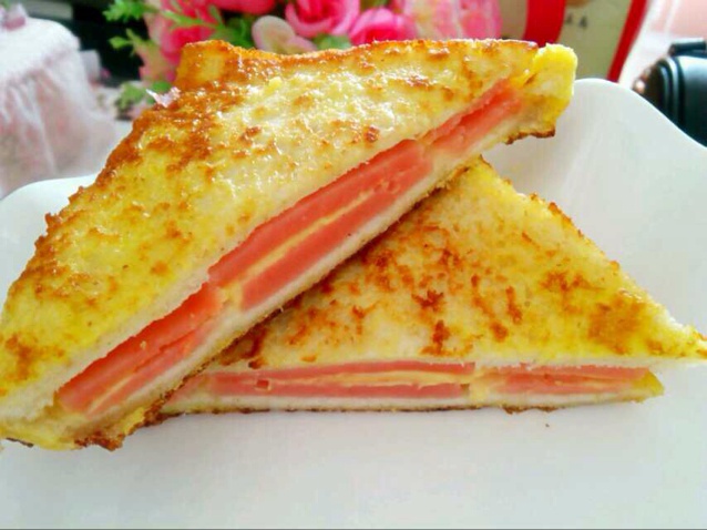 十分钟快手早餐【港式火腿西多士】