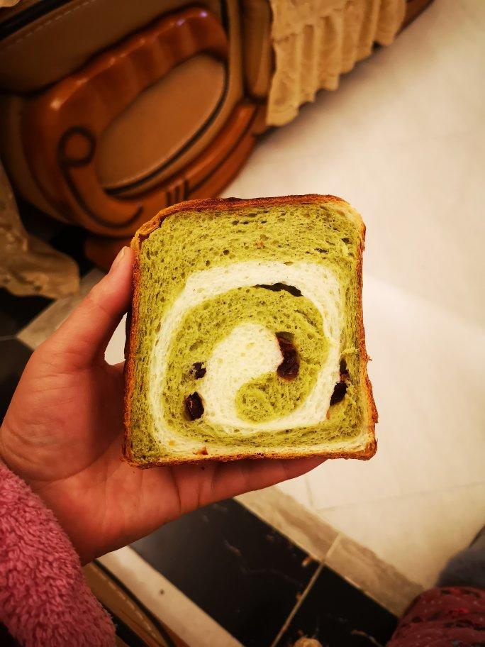 双色抹茶蜜豆吐司