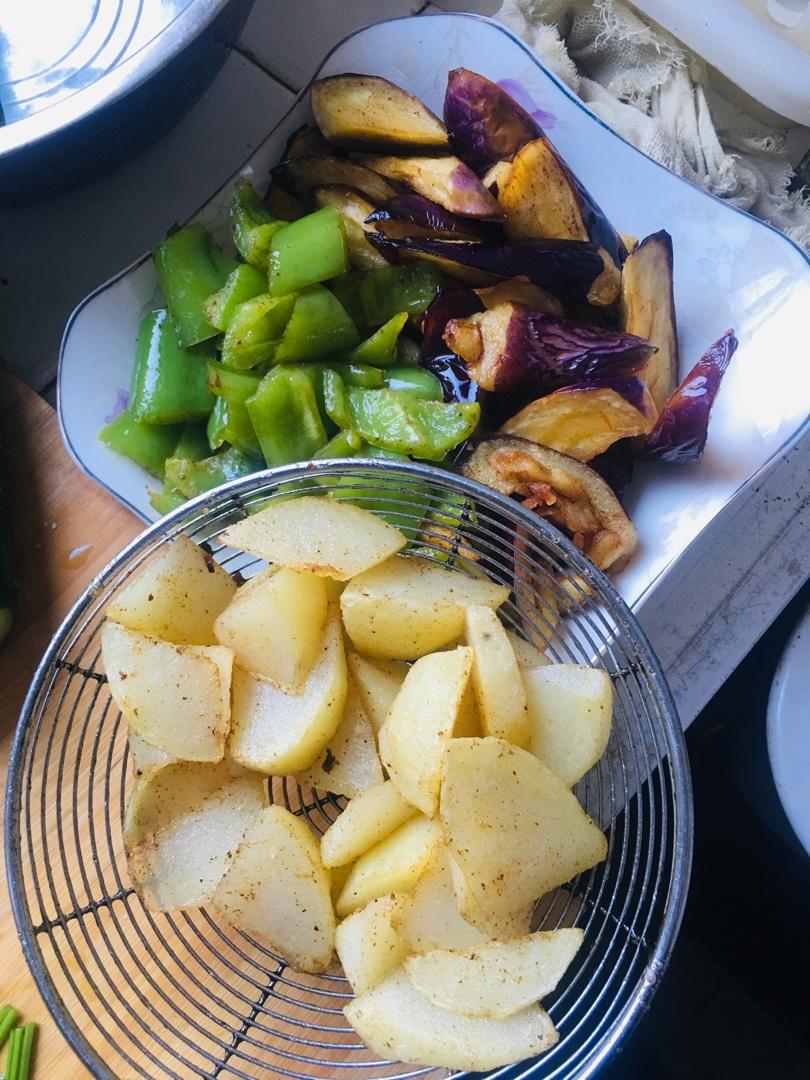 超下饭家常地三鲜