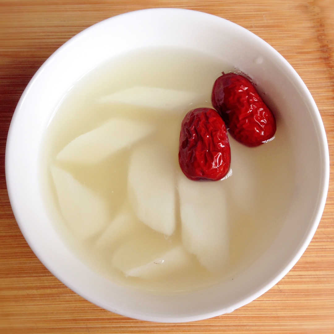 肥桐-做的山药红枣糖水