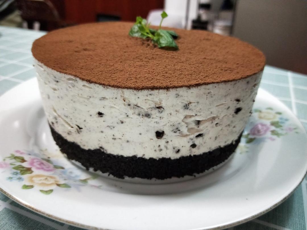 【奥利奥冻芝士蛋糕】拯救新手的免烤美味甜点