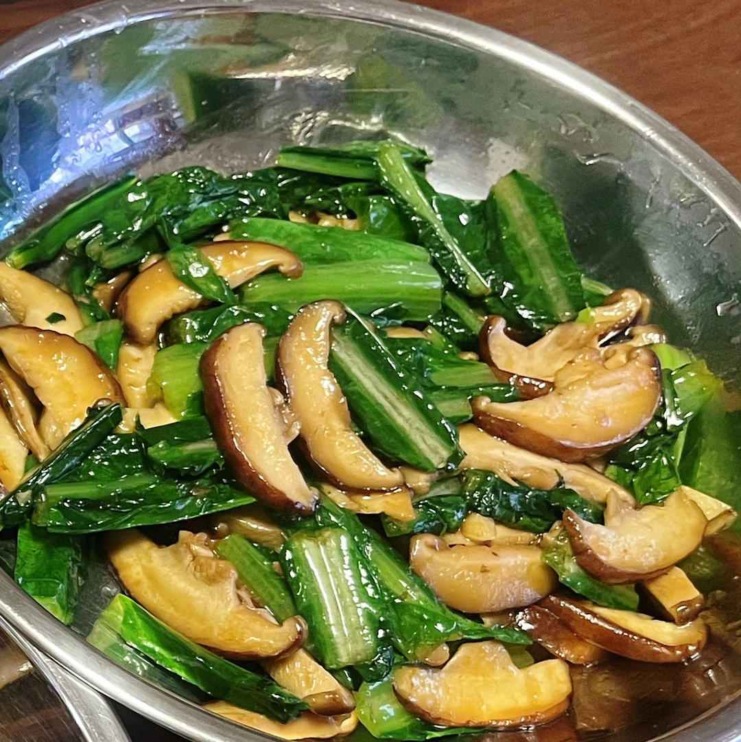 香菇油麦菜